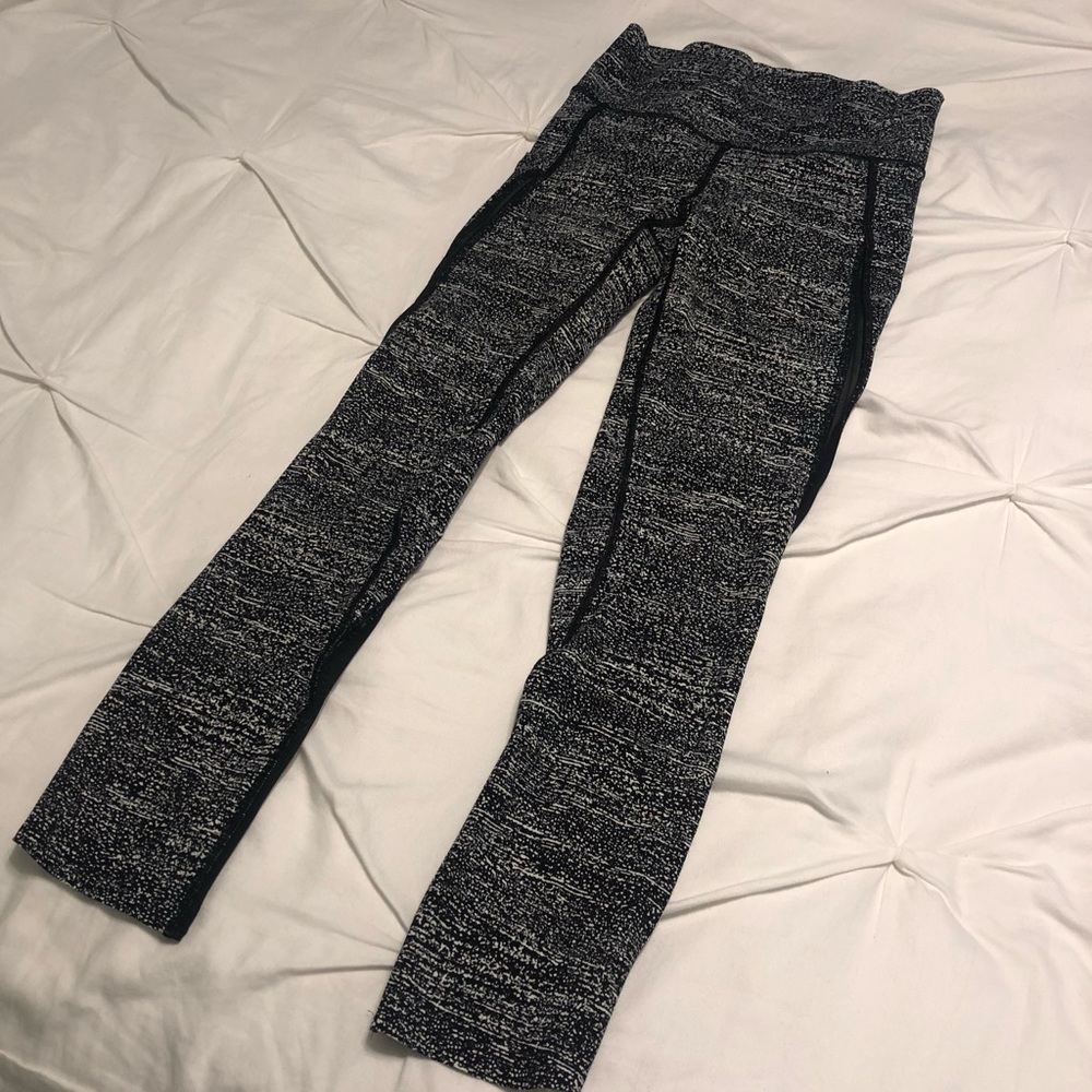 Lululemon 7/8 leggings size 4